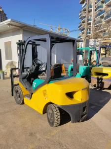 China Japan Used Compact Electric Forklift Komatsu 2.5 Ton Forklift Engine Power wholesale