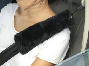 China Faux Sheepskin Fur Seat Belt Covers For Winter Custom wholesale