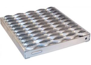 China 1060 3003 Aluminum Nosing Grip Strut Safety Grating Stair Treads Trucking Platforms wholesale