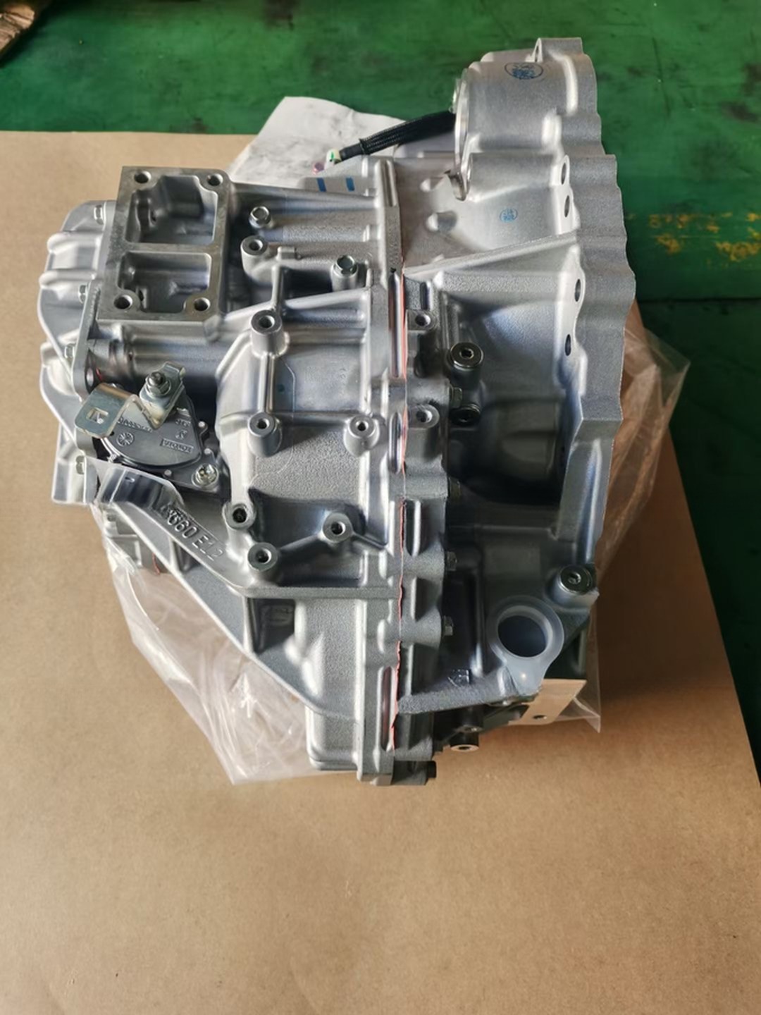 3050058080 3050058081 U660E 3.5L Automatic Transmission Gearbox Assembly