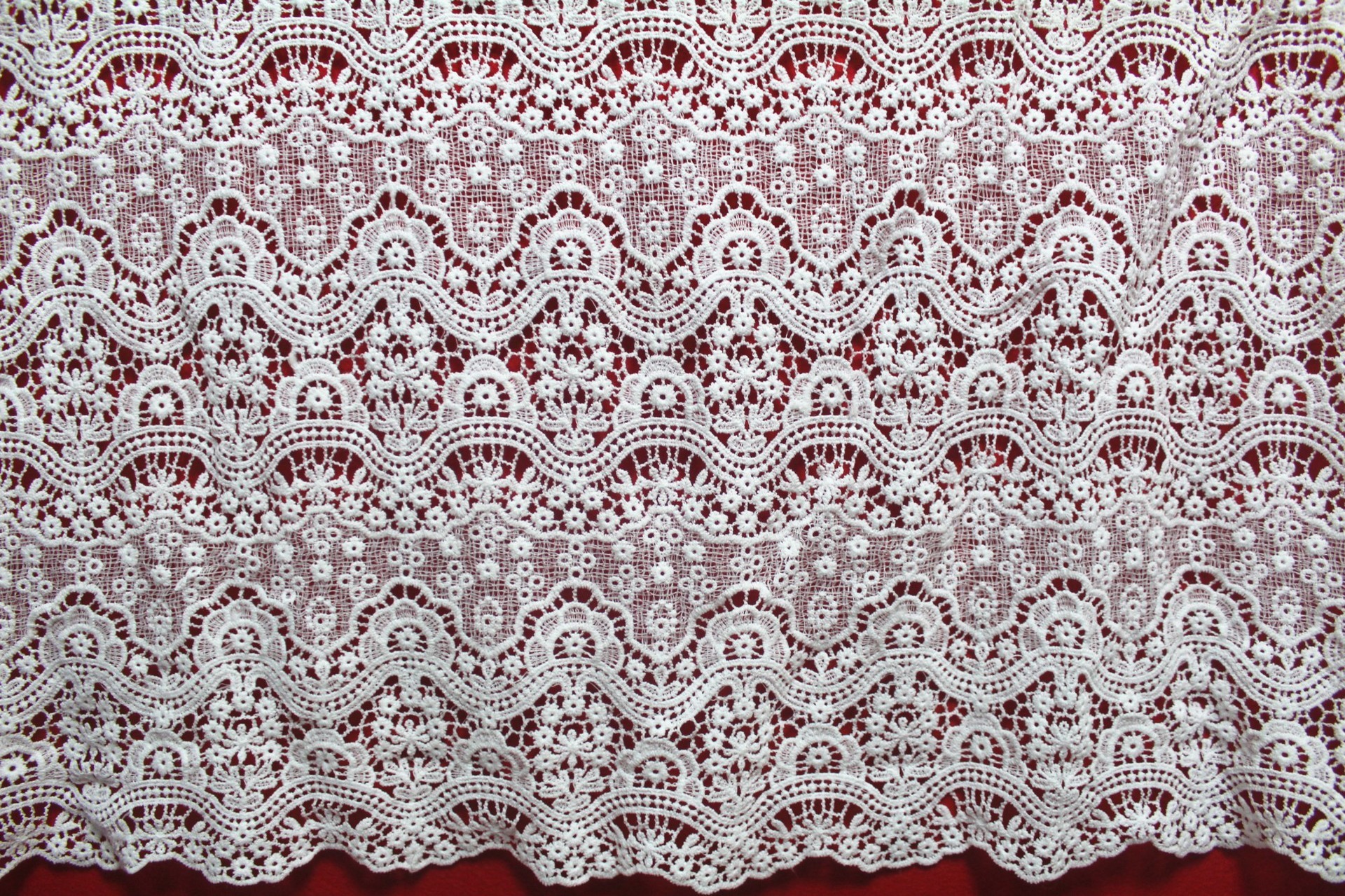 100% Polyester Chemical embroidery lace fabric for lady's dresses and Garment