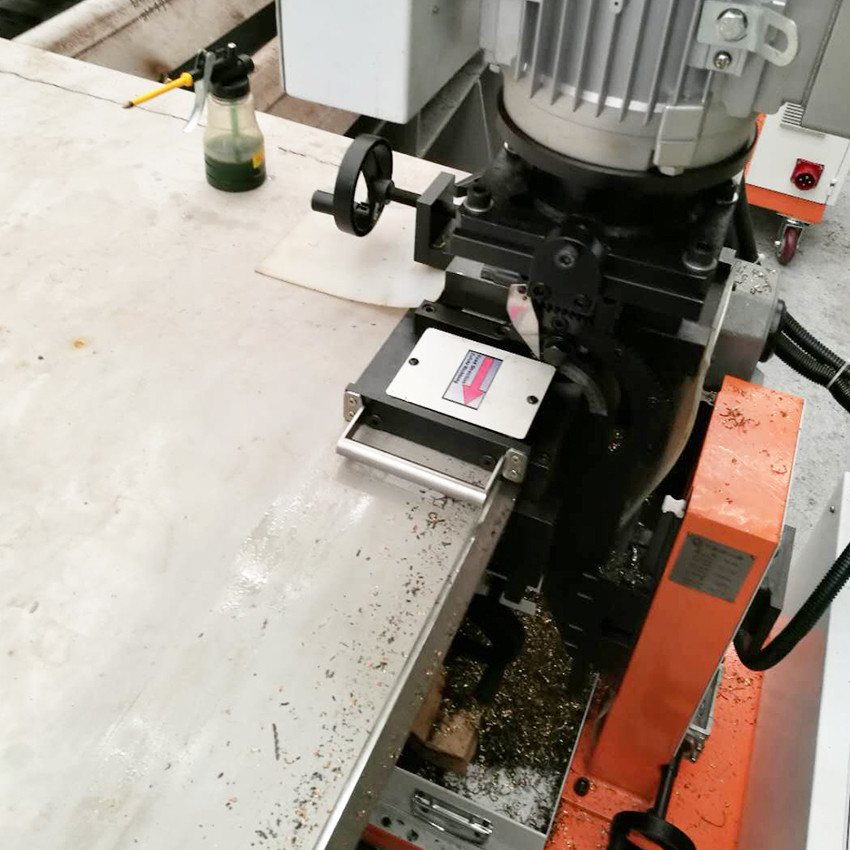 Automatic Chamfering Cutting And Beveling Machine For Shipbuilding