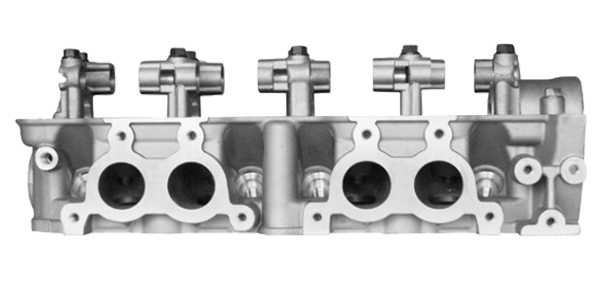 used For Hyundai 4G63 22100-32540 Engine cylinder head