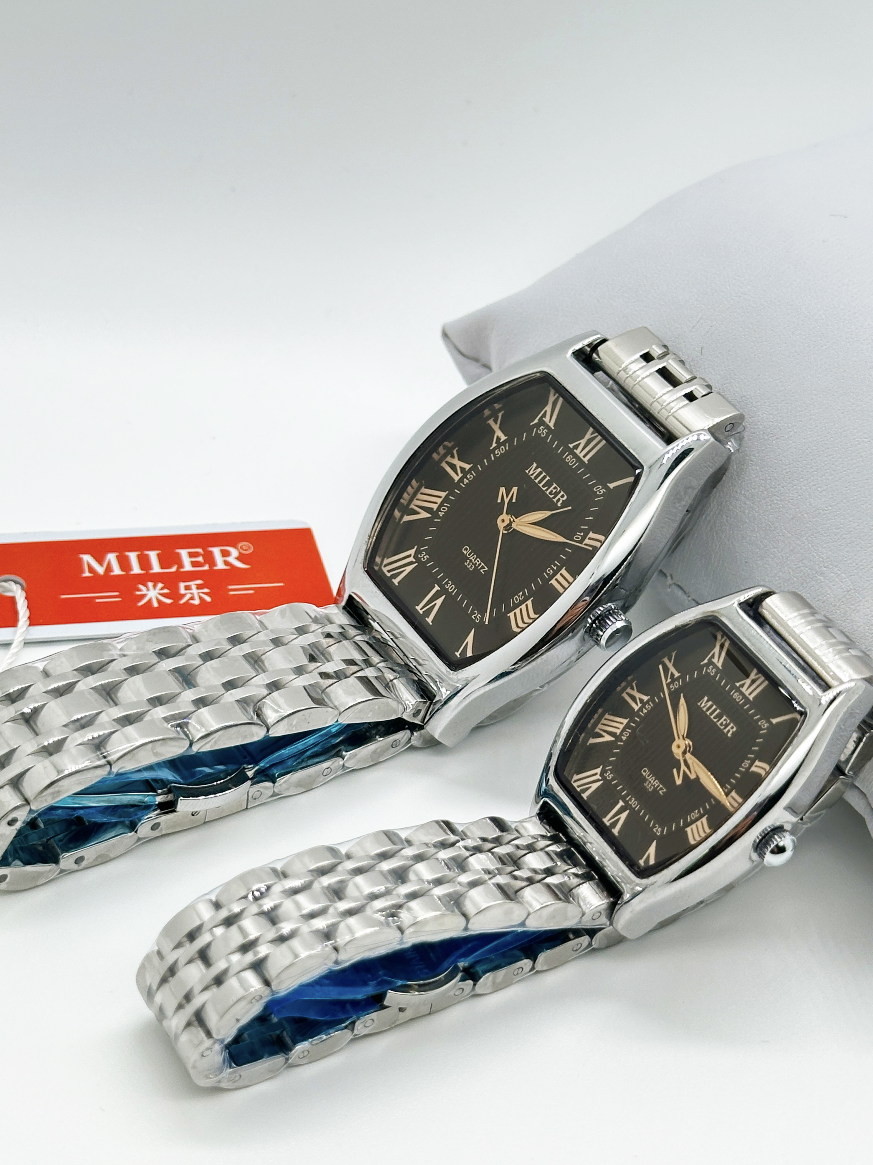High Quality Factory OEM Stock Luxury Alloy Couple Set Wristwatch