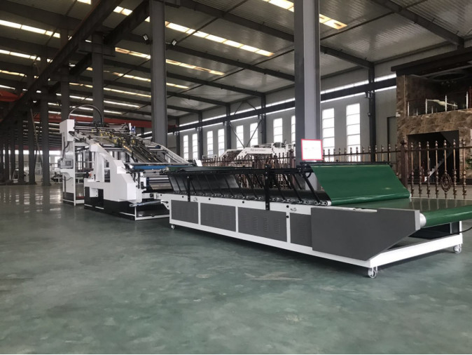 Sheet To Sheet Laminating Machine PLC Program Control Adjustable Pushing Speed