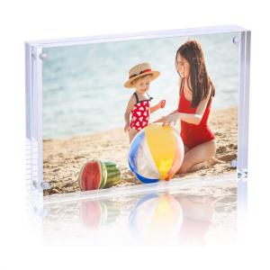 China Plastic Acrylic Waterproof Clear Acrylic Photo Frame 4x6 Inch 10+10mm wholesale