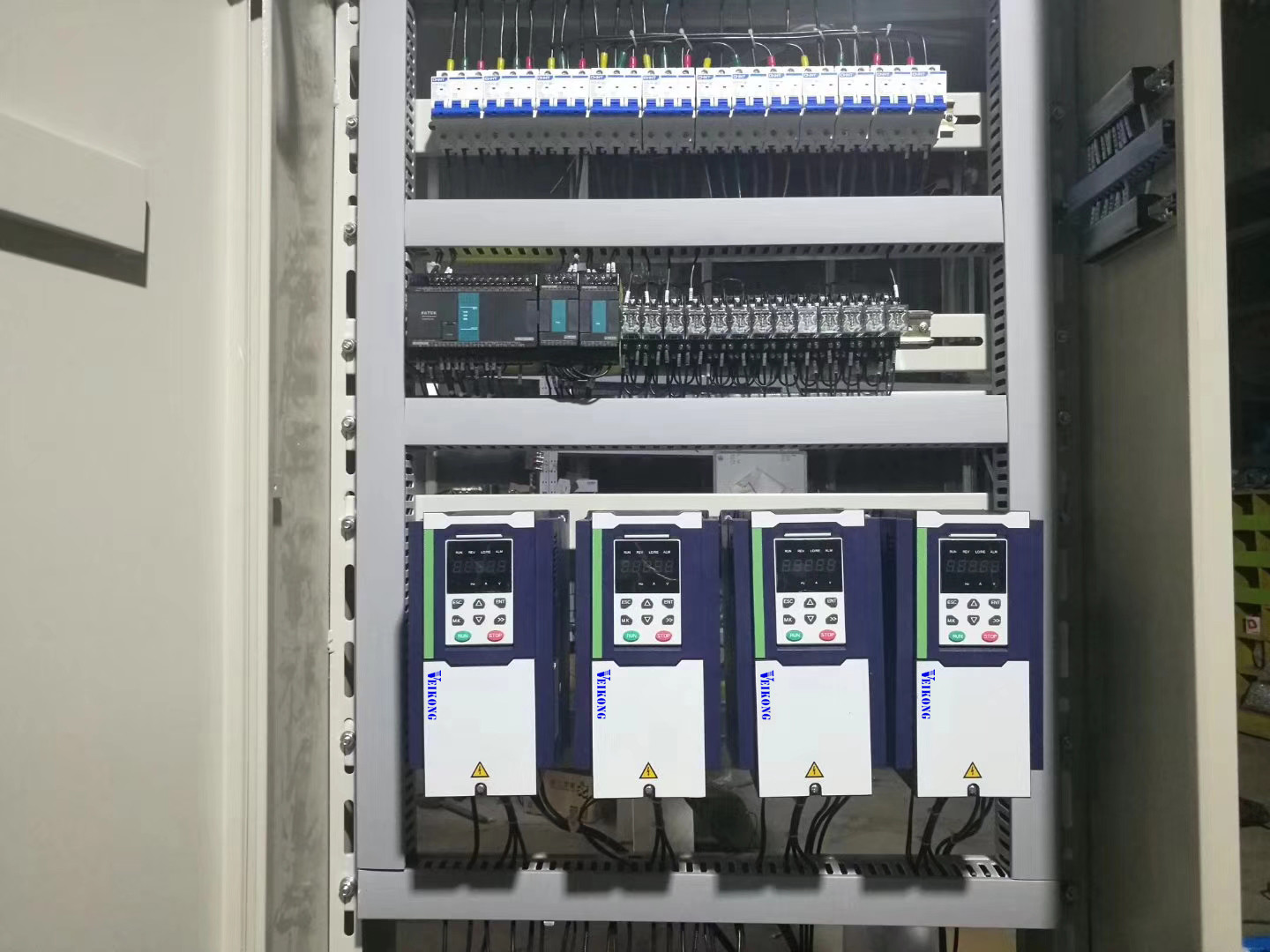 Powerful 150% Overload Capacity PMSM Inverter for Lifting with 0.5Hz Starting Torque