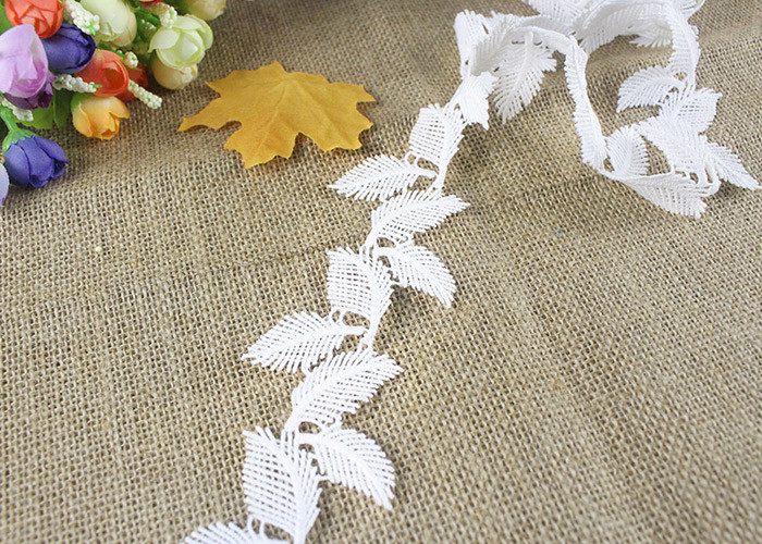 Milk Silk Water Soluble Chemical Polyester Lace Trim For Dresses Feather Pattern