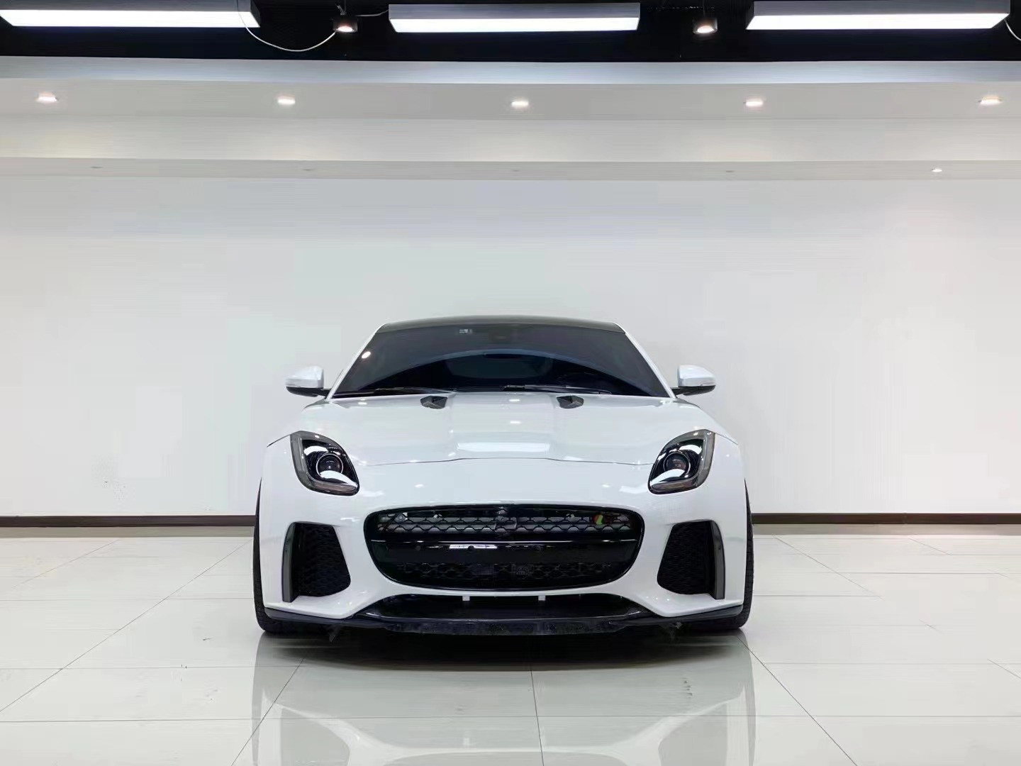 For Jaguar F-Type Body Kit Carbon Fiber and FPR F-type Upgraded SVR Style Front Bumper Body Kit