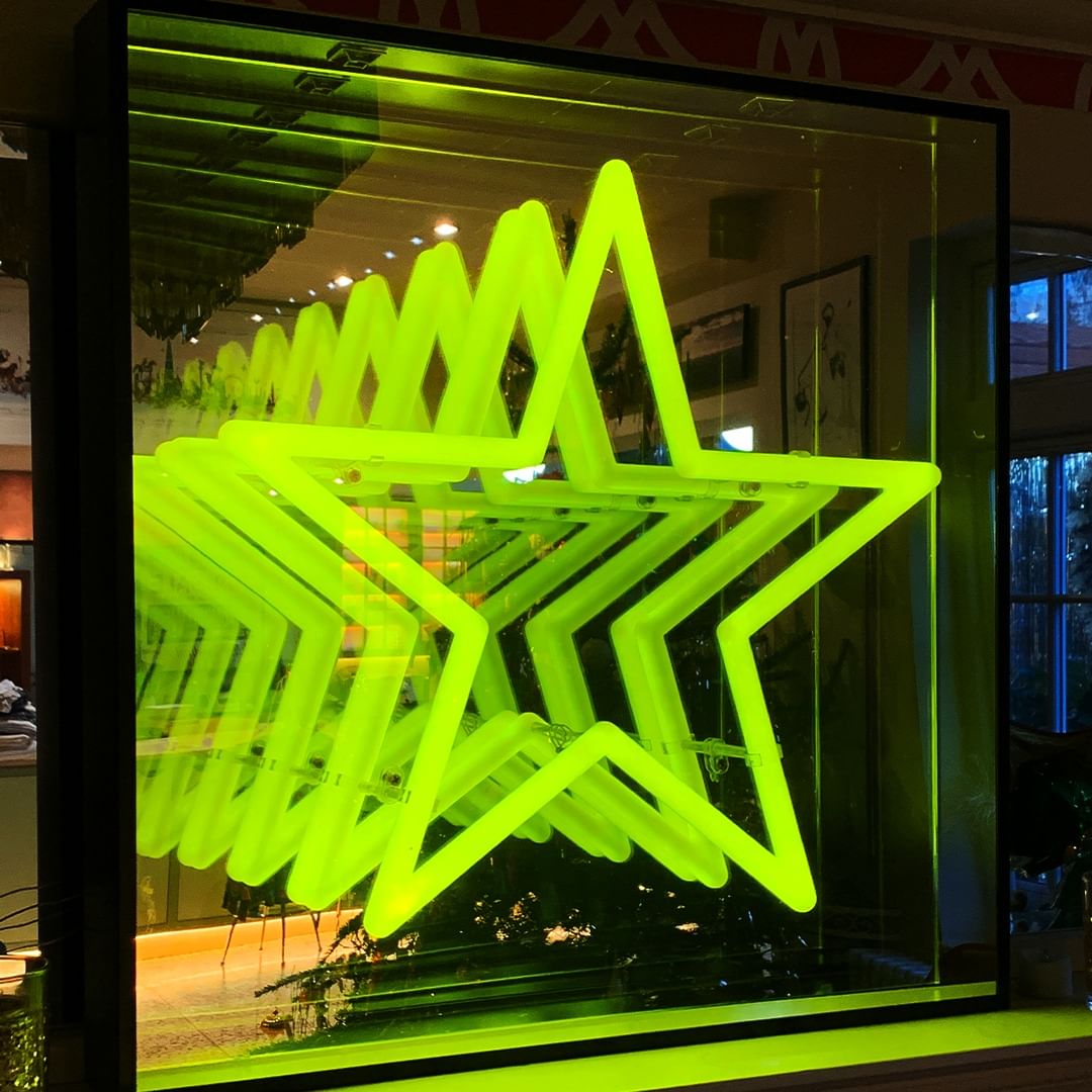 50000 hours Lifespan Smart Wall Hung Custom Rgb Decoration Endless Led Infinity Mirror 3D