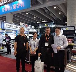 1410*780*1500mm Package Size Y13L 3D Lighting LED Channel Letter Sign Bending Machine