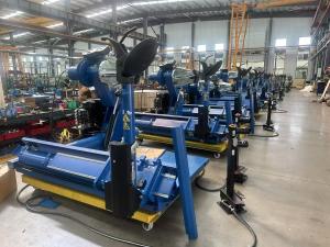 China Heavy Duty Large Vehicle Tire Changer 24V For Workshop wholesale