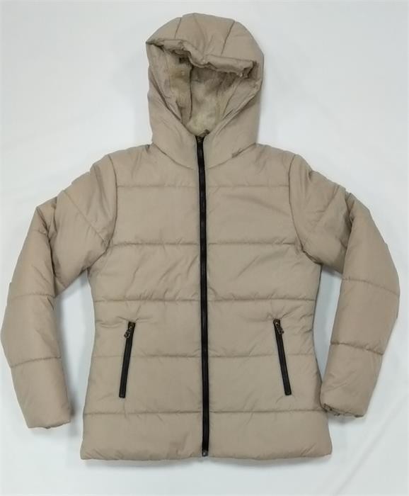Zipper Ladies Hooded Padded Jackets Womens Quilted Coat With Fur Hood Detachable