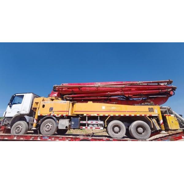 Putzmeister 46m Cylinder Type Mobile Concrete Pump Truck Mixer for Batching