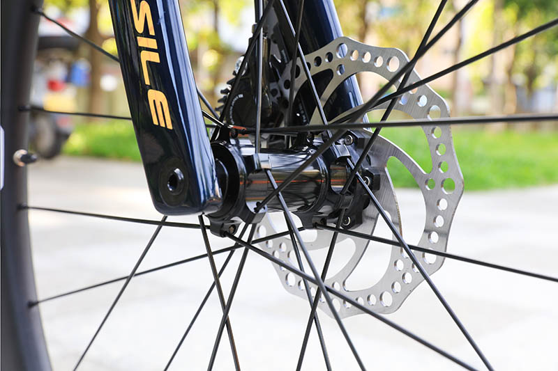 Carbon Fiber Rim Material Road Bike Perfect Combination Of Strength And Speed