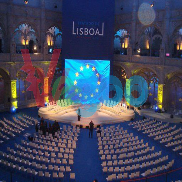 Commercial Advertising P3.91 Rental LED Display For Mobile Media / Shopping Mall