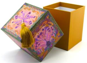 China Unique Rectangular Candle Gift Box Packaging Luxury Aqueous Coating wholesale