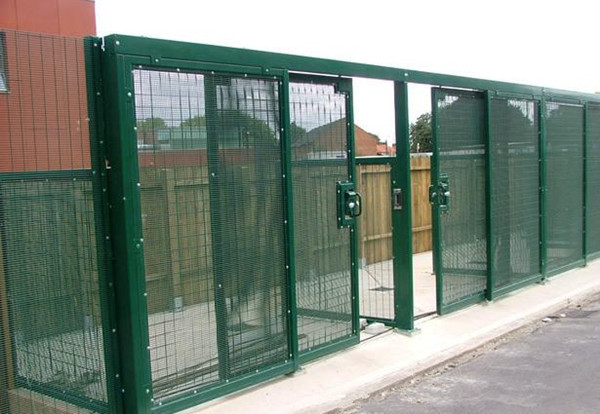 Trade Assurance high security fence panels, pvc coated clearvu no climb fence