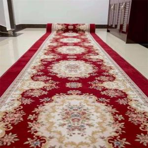 China Traditional Natural Woven Carpet Floral Pattern Anti - Slip Feature wholesale