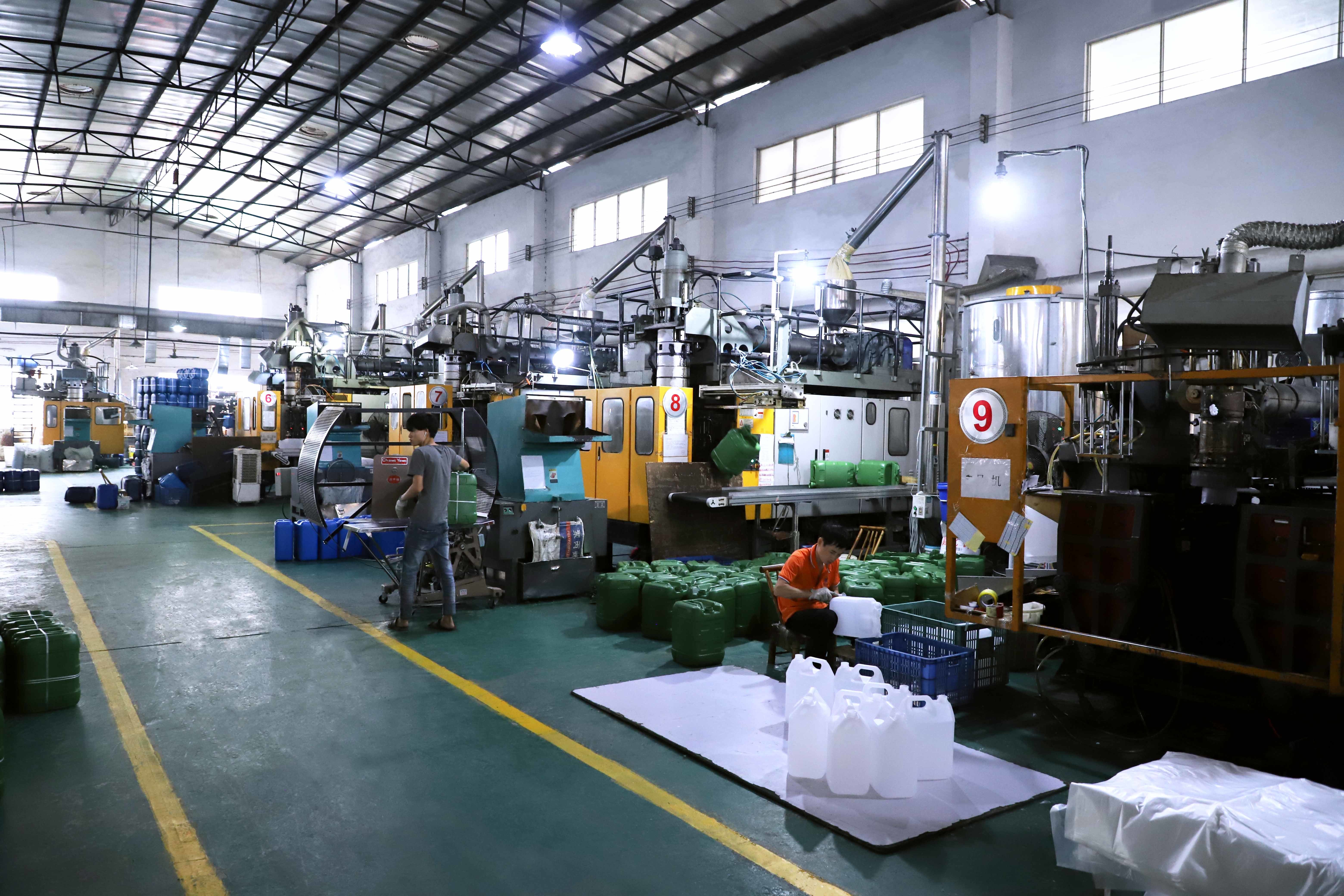 Corrosion Resistance 30L Plastic Jerry Can For Food Industry