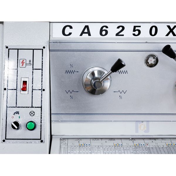 Optimal price Lathe CA6250 Horizontal Universal Metal Lathe for Parts Processing