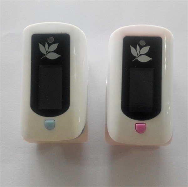 3 in 1 SpO2 / PR / Temp Fingertip Pulse Oximeter With LCD Diaplay