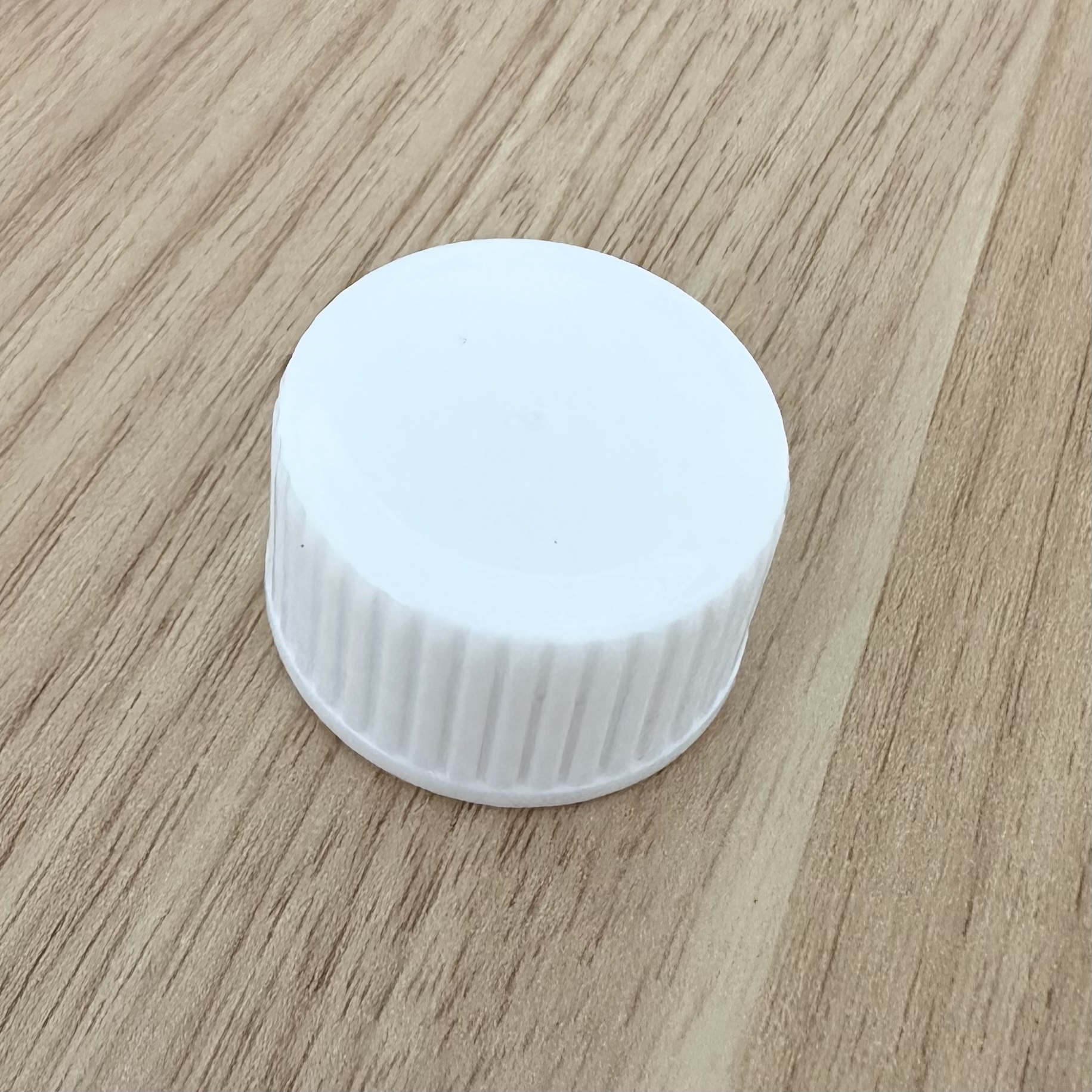 28/400 28/410 28/415 White Bottle Cap Non Spill Plastic Screw Cap Custom Order Accepted