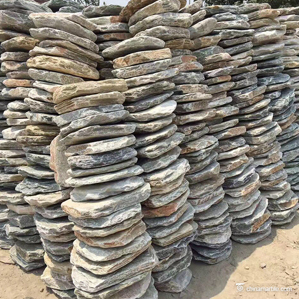 Natural stone Yellow Mix Slate Tiles And Flagstone , Slate Stepping Stones Moisture Proof
