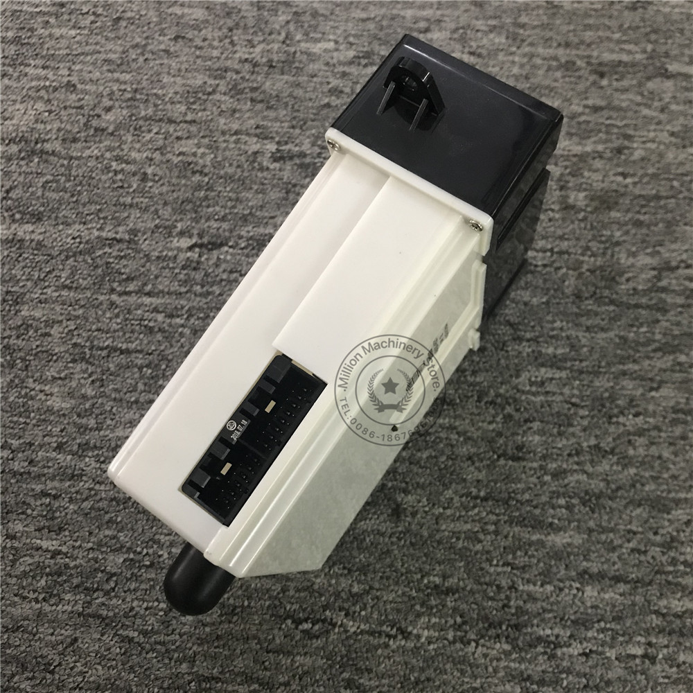 Komatsu Excavator PC200-6 6D102 Engine Air Conditioning Control Panel Display Screen Controller Panel Control Box