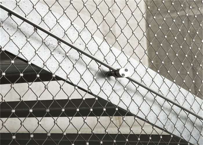 5mm Stainless Steel Diamond Wire Mesh 304 304L 316 316L Perforated Mesh Balustrade