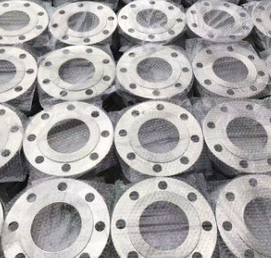A105 Carbon Steel Forged Flanges RJ SO BL DN15-DN900 For Pipe Connection