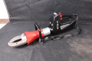 China Long Work Time Accident Rescue Hydraulic Cutter Battery Powered wholesale