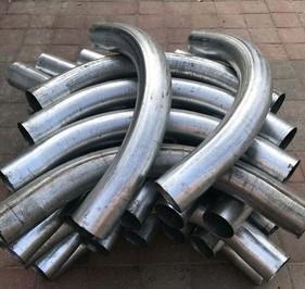 China Sch 40 Butt Weld Bend , 45 90 180 Degree Pipe Bend Long Radius wholesale