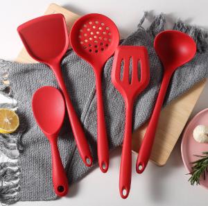 China 5 Pcs Household Heat Resistant Silicone Cooking Utensil Set Spatula wholesale
