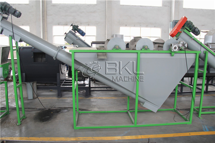 1500kgh Plastic Recycling Washing Machine 90KW Debaler Pet Washing Line