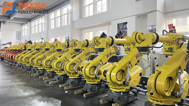 Fanuc M-900iA 350 Used Robots 6 Axes 2655mm Reach R30iA Controller Perfect for Palletizing and More
