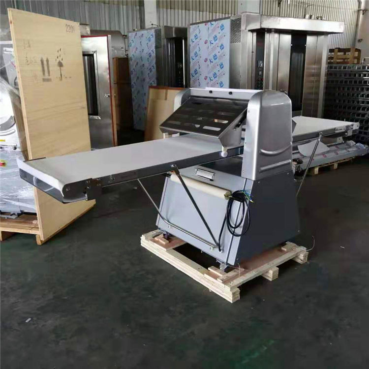 Small Type Pastry Rolling Pastry Sheeter Pita Bread Dough Sheeter 750w 220v/380v 50hz