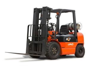 China Comfortable Dual Fuel Gas Forklift Truck , 2 Ton High Reach Forklift Low Pollution wholesale