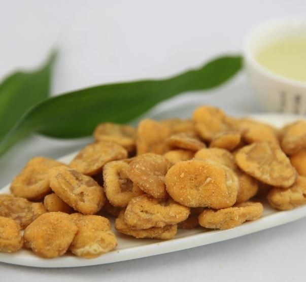Vegan OEM Cocoa Flavor Coated Fried Broad Bean Chips Crispy