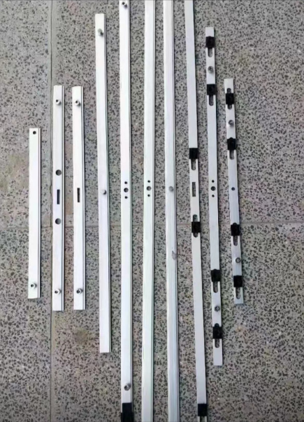 2.3mm European Standard Aluminum Casement Window Transmission Bar Window Accessories