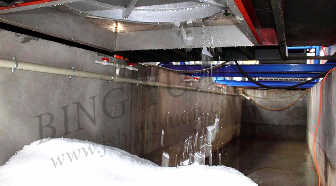 R404A 220V 12T Flake Ice Maker Machine , Commercial Ice Maker Machine
