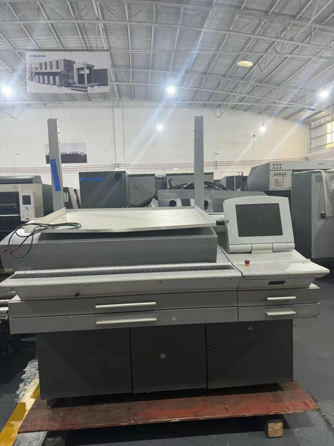 Advanced Paper Printing with Hedeberg Speedmaster 102 4-Color Offset Printing Machine