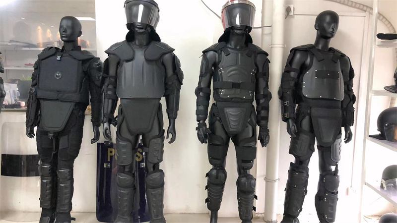 PE and EVA Technology On/Off Road Shock-Absorbing Protective Gear for Motorcyclists