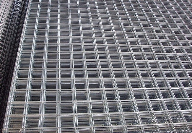 SS 304 Weld Mesh Fence Panels Anti Rust For Agriculture / Construction