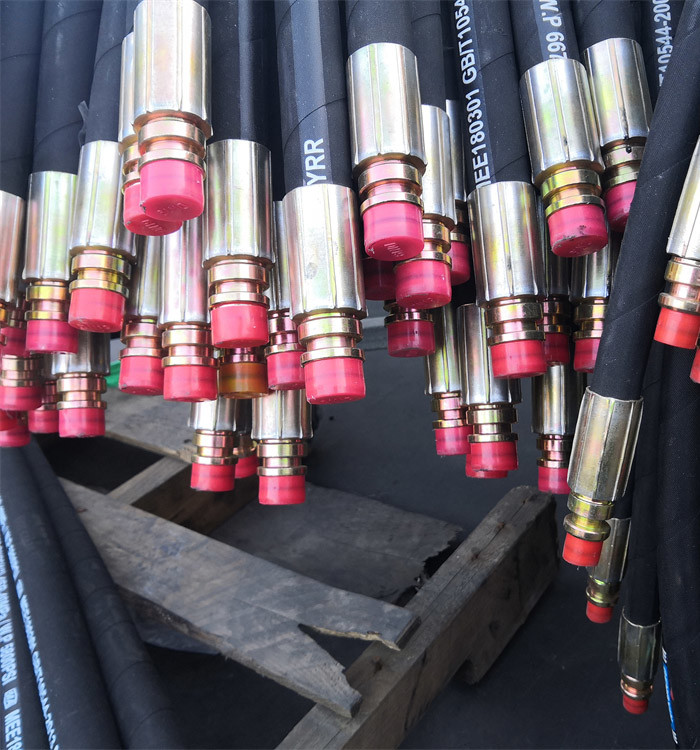 High Standard Hydraulic Oil Hose For Industries Oil And Gas Conveying