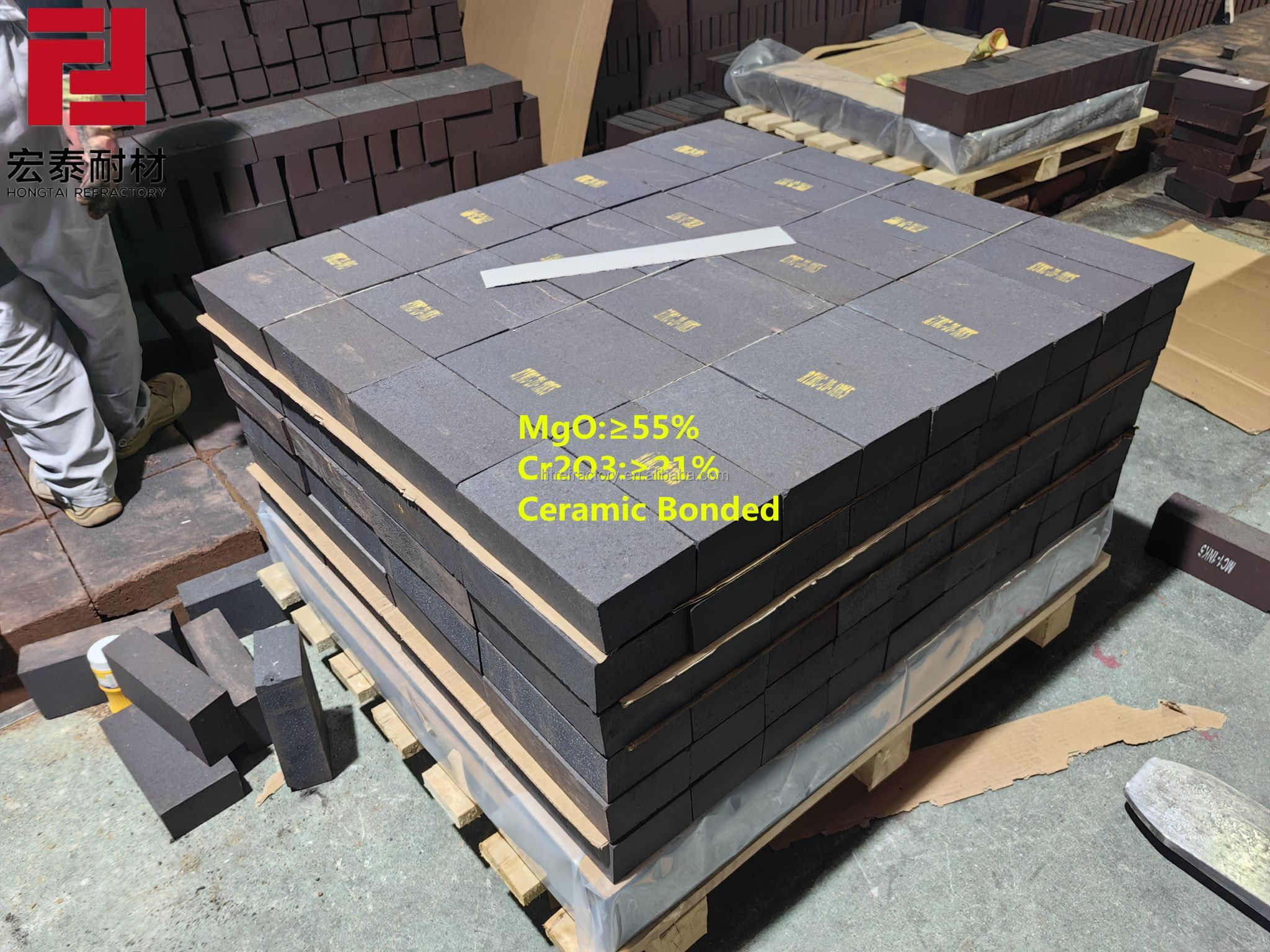 Welding Refractory Bricks for AOD Furnace Magnesite Chrome Brick Welding Processing Service 0% SiC Content