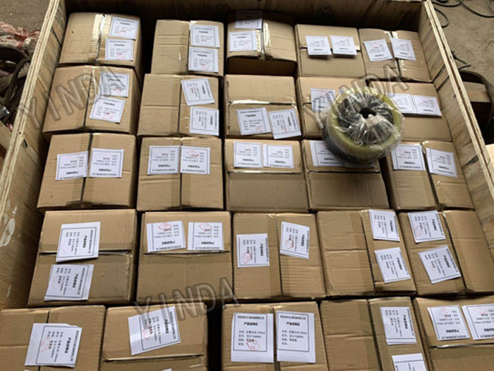 Triplex Mud Pump Piston Assembly , Replaceable Rubber Pistons With NBR Rubber