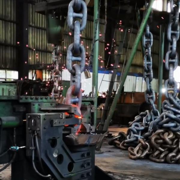 87mm Grade3 High - Strength Alloy Steel Stud Link Anchor Chain Vessel Positioning