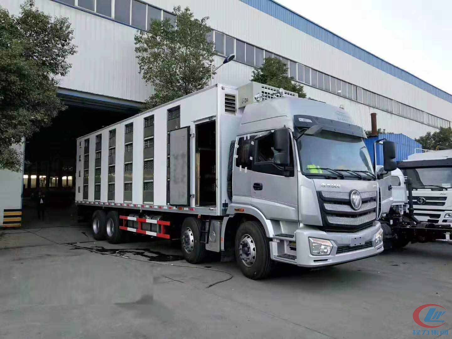 Auman Thermostatic 9.6m Livestock and Poultry Transporter Livestock and Poultry Transporter Truck