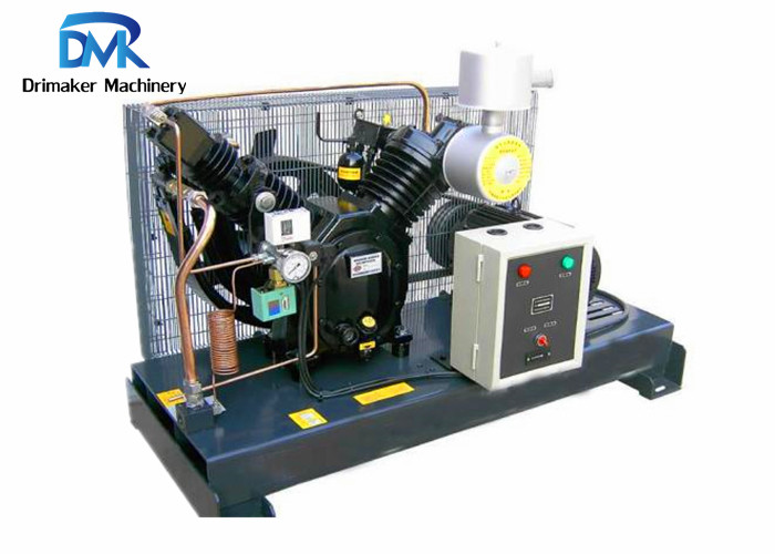 High Speeed Automatic Bottle Blowing Machine For Mineral Water Liquid